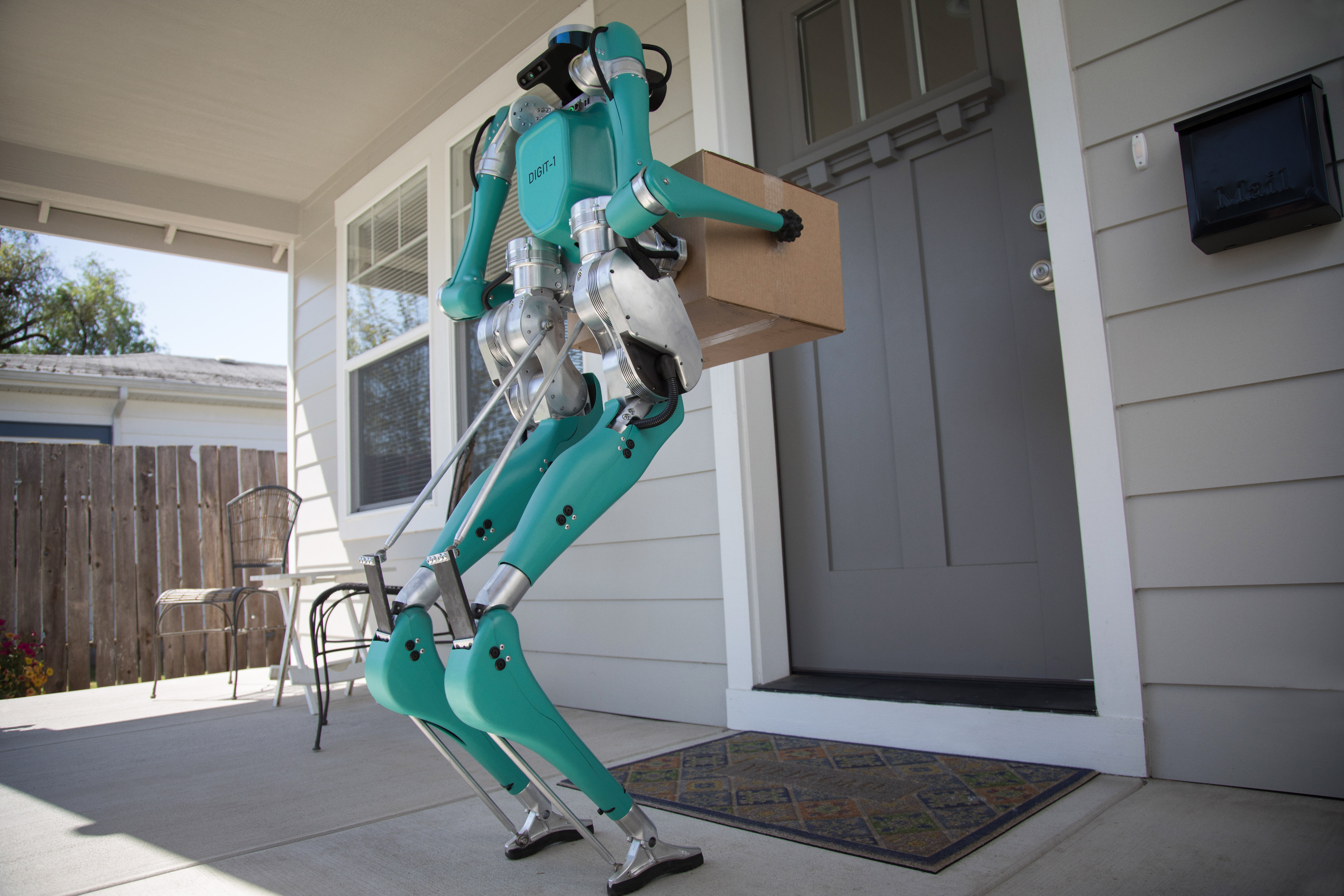 ein roboter als postbote ford und agility robotics erforschen die autonome auslieferung von waren - Ein Roboter als Postbote: Ford und Agility Robotics erforschen die autonome Auslieferung von Waren