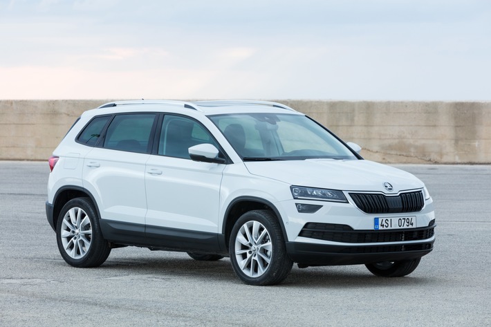 skoda karoq startet mit 190 ps starker topmotorisierung und weiteren neuerungen durch - SKODA KAROQ startet mit 190 PS starker Topmotorisierung und weiteren Neuerungen durch