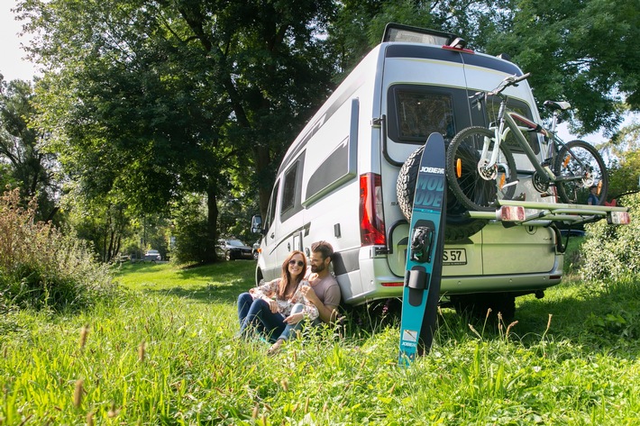 Caravaning in Europa weiter voll im Trend: Neuzulassungen von Reisemobilen und Caravans steigen